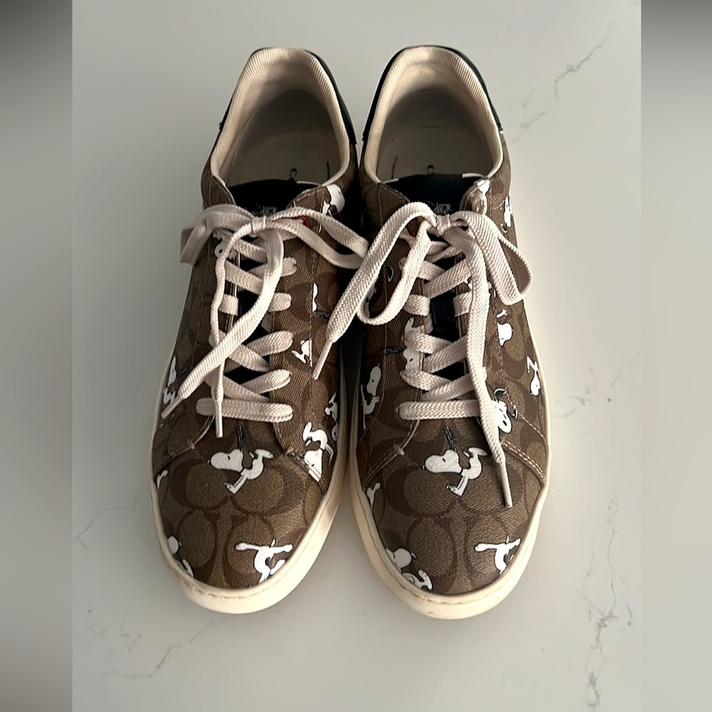 Coach X Peanuta Men’s Sneakers - Picture 3 of 11